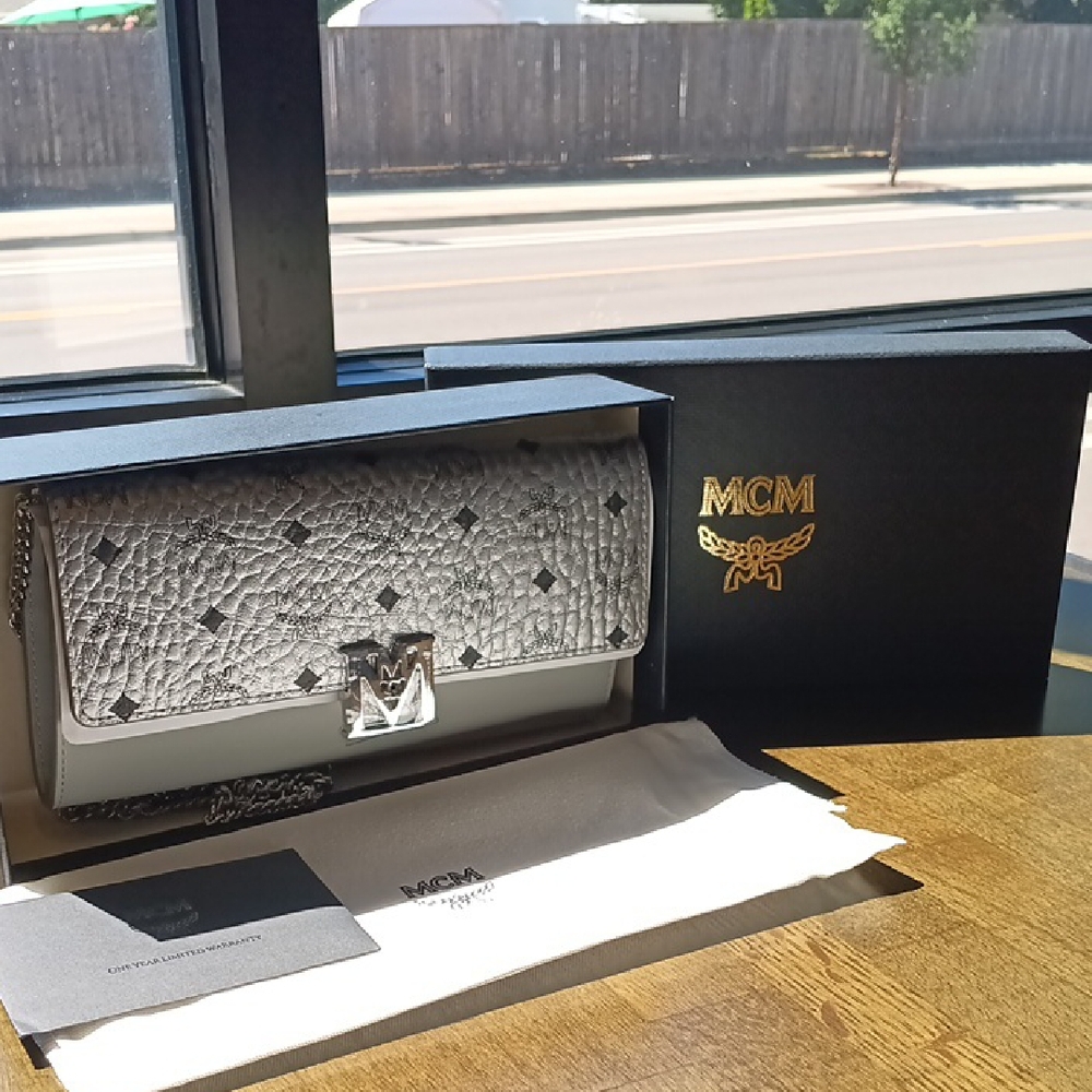 MCM Silver Textured Leather Clutch - Picture 1 of 5